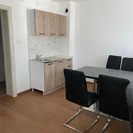 Sandra Apartmani Vrsac Exterior photo